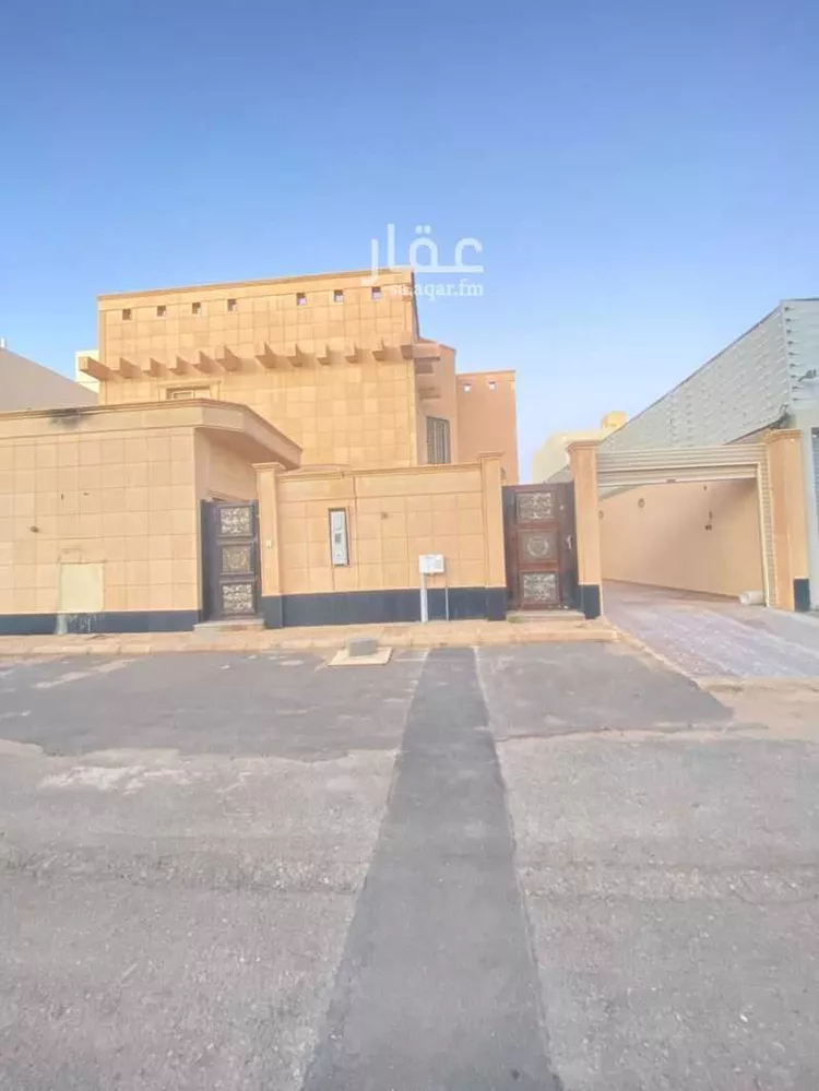 فيلا للبيع في شارع الشقة 142, حي الشفق, مدينة بريدة, منطقة القصيم 1 صورة