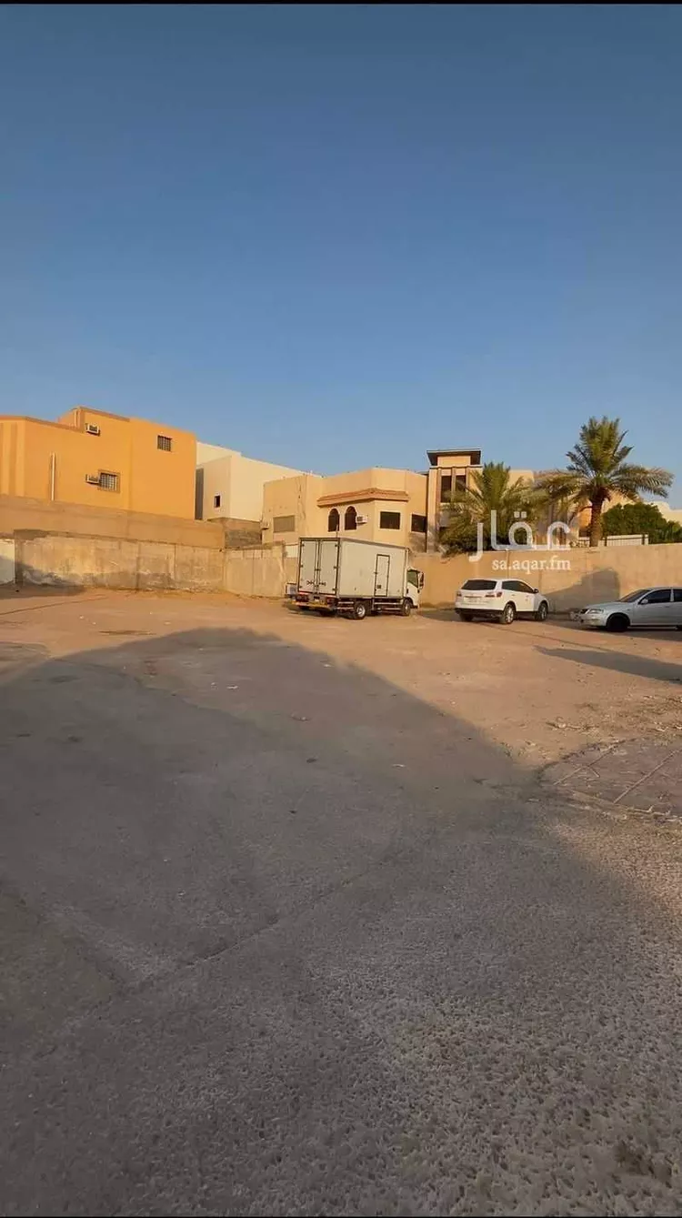 أرض للبيع في شارع خالد بن عبدالعزيز, حي الفايزية, مدينة بريدة, منطقة القصيم