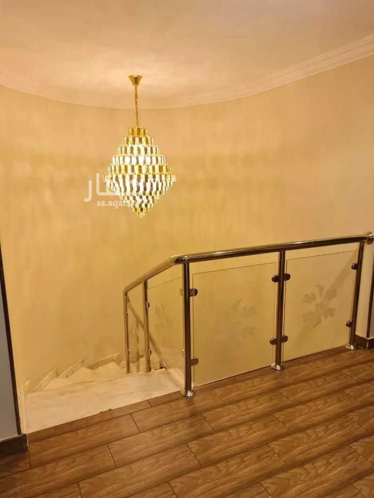 فيلا للبيع في شارع المضمار, حي الوادي, مدينة الرياض, منطقة الرياض صورة 5