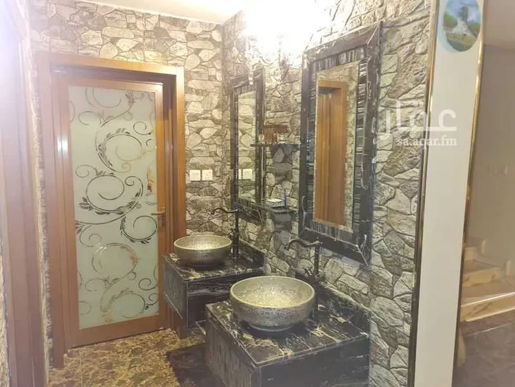 فيلا للبيع في شارع المضمار, حي الوادي, مدينة الرياض, منطقة الرياض صورة 4