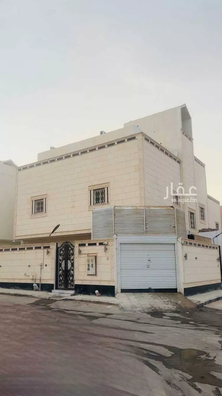 فيلا للبيع في شارع عبدالرحمن مرداد, حي طويق, مدينة الرياض, منطقة الرياض
