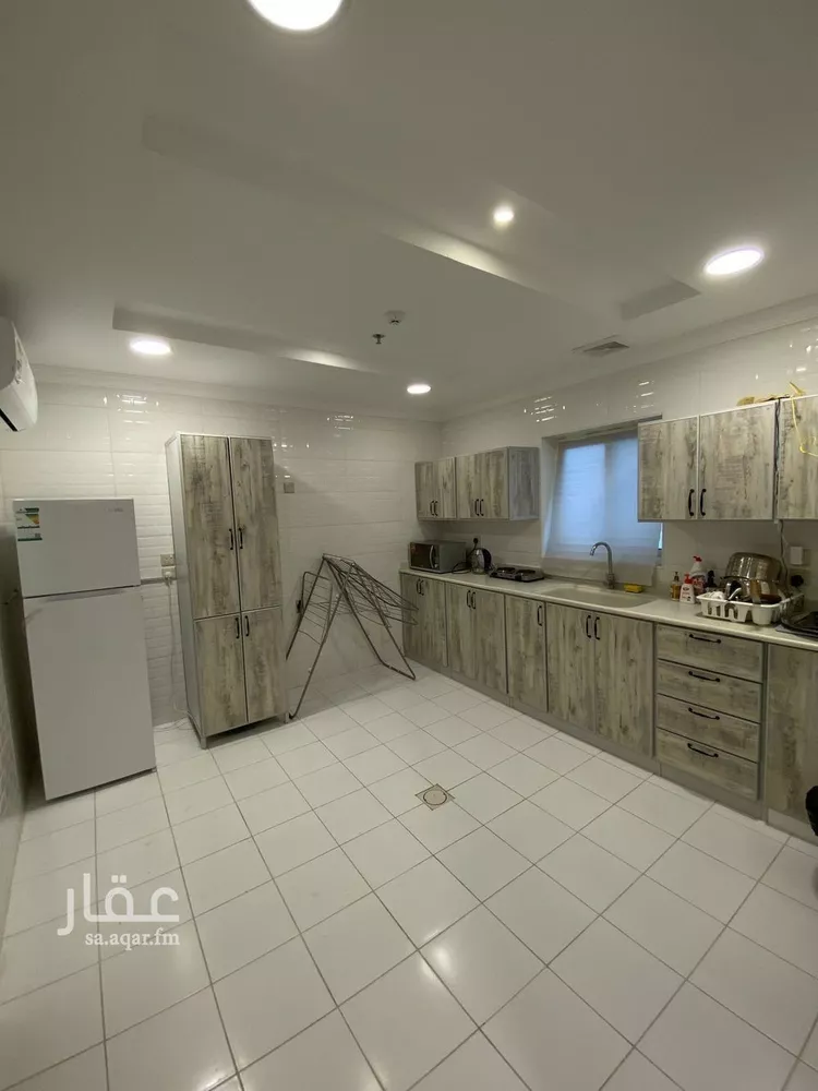 شقة للإيجار في شارع تنومة, حي الحمراء, مدينة الخبر, المنطقة الشرقية