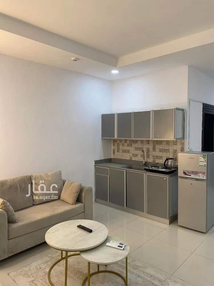 شقة للإيجار في شارع طريق مجلس التعاون, حي التعاون, مدينة الخبر, المنطقة الشرقية صورة 4