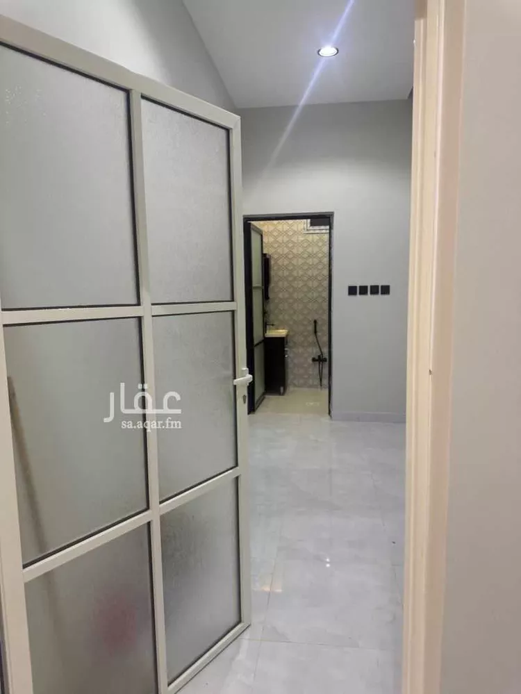 فيلا للبيع في شارع الركنه, حي الإسكان, مدينة حائل, منطقة حائل صورة 5
