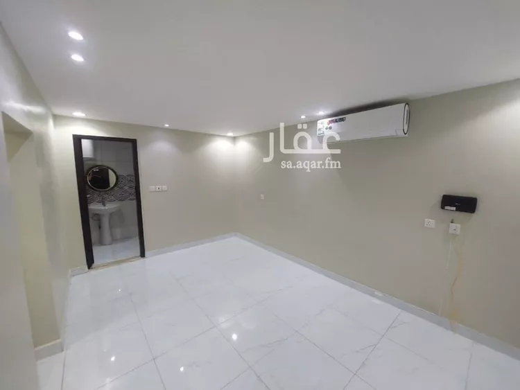 شقة للإيجار في شارع جبل علي, حي غرناطة, مدينة الرياض, منطقة الرياض صورة 2