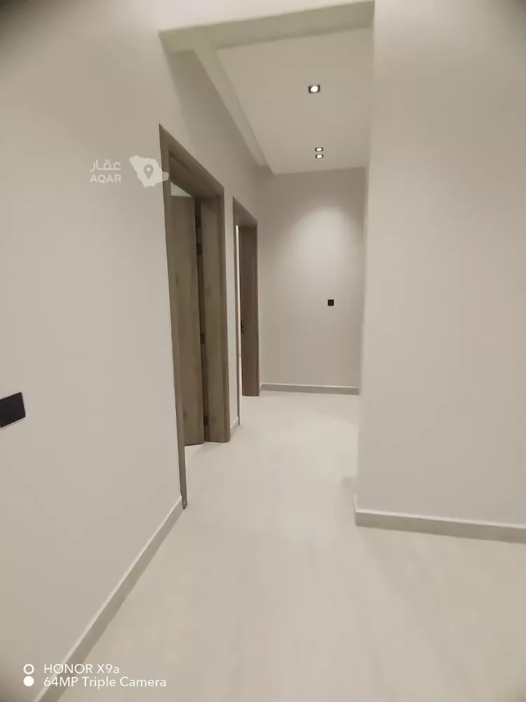 دور للبيع في شارع عبدالله مدهر, حي النهضة, مدينة الرياض, منطقة الرياض 4