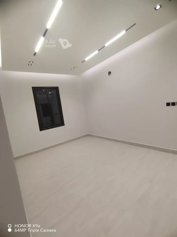 دور للبيع في شارع مالك بن الريب, حي النهضة, مدينة الرياض, منطقة الرياض 3