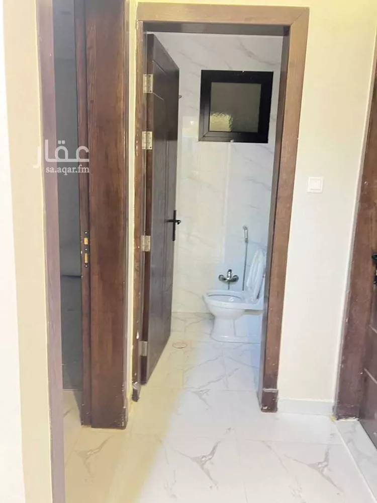شقة للإيجار في شارع عطية بن جنادة, حي الملك فيصل, مدينة الرياض, منطقة الرياض 6