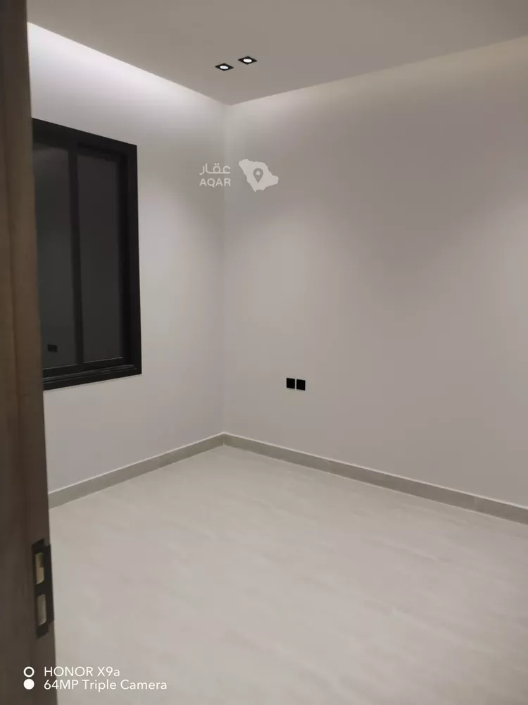 دور للبيع في شارع مالك بن الريب, حي النهضة, مدينة الرياض, منطقة الرياض 10