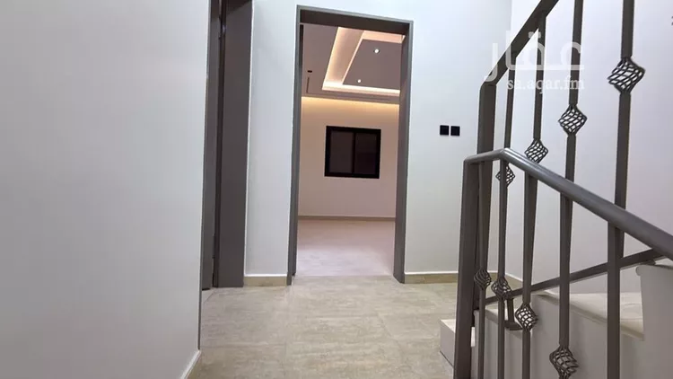 Floor for Sale in Riyadh Ad Dar Al Baida