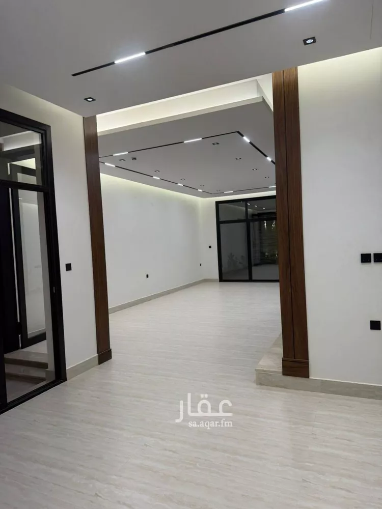 فيلا للبيع في شارع رقم 333, حي النرجس, مدينة الرياض, منطقة الرياض 11