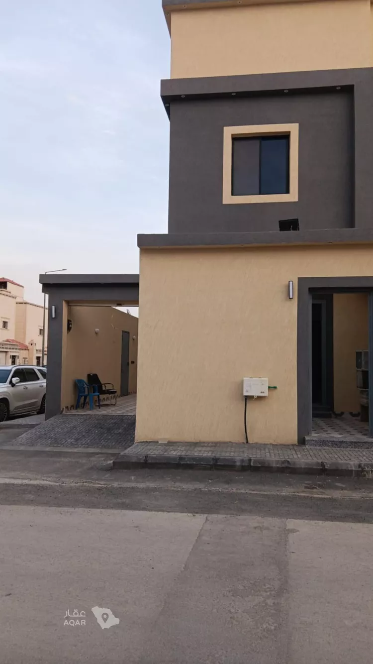 دور للبيع في شارع جبل الحواطب, حي الدار البيضاء, مدينة الرياض, منطقة الرياض 7