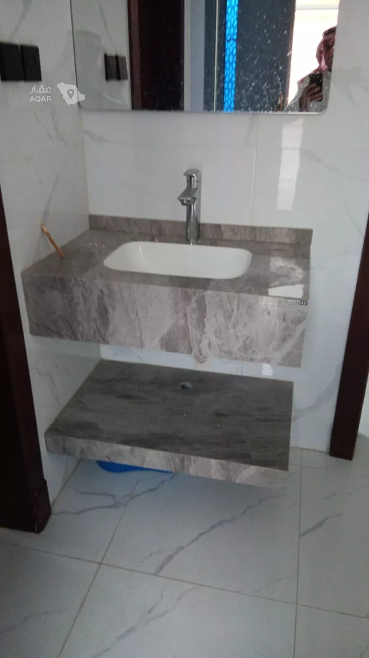 دور للبيع في شارع جبل الحواطب, حي الدار البيضاء, مدينة الرياض, منطقة الرياض 3