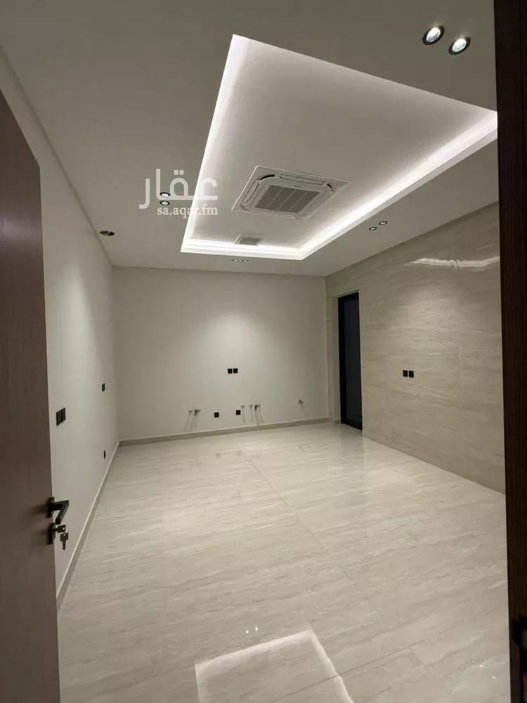 فيلا للبيع في شارع رقم 490, حي النرجس, مدينة الرياض, منطقة الرياض صورة 5