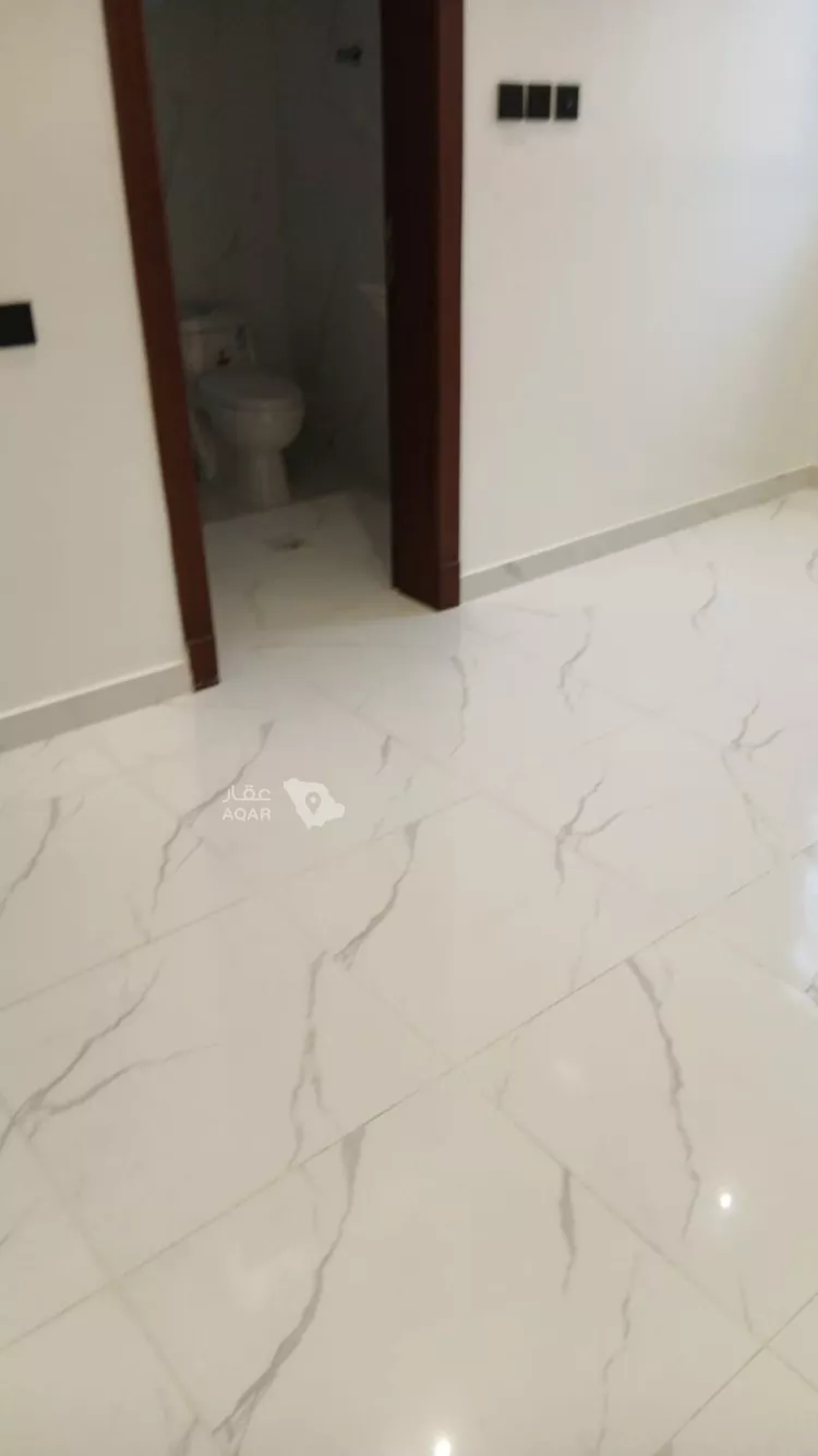 دور للبيع في شارع جبل الحواطب, حي الدار البيضاء, مدينة الرياض, منطقة الرياض 4