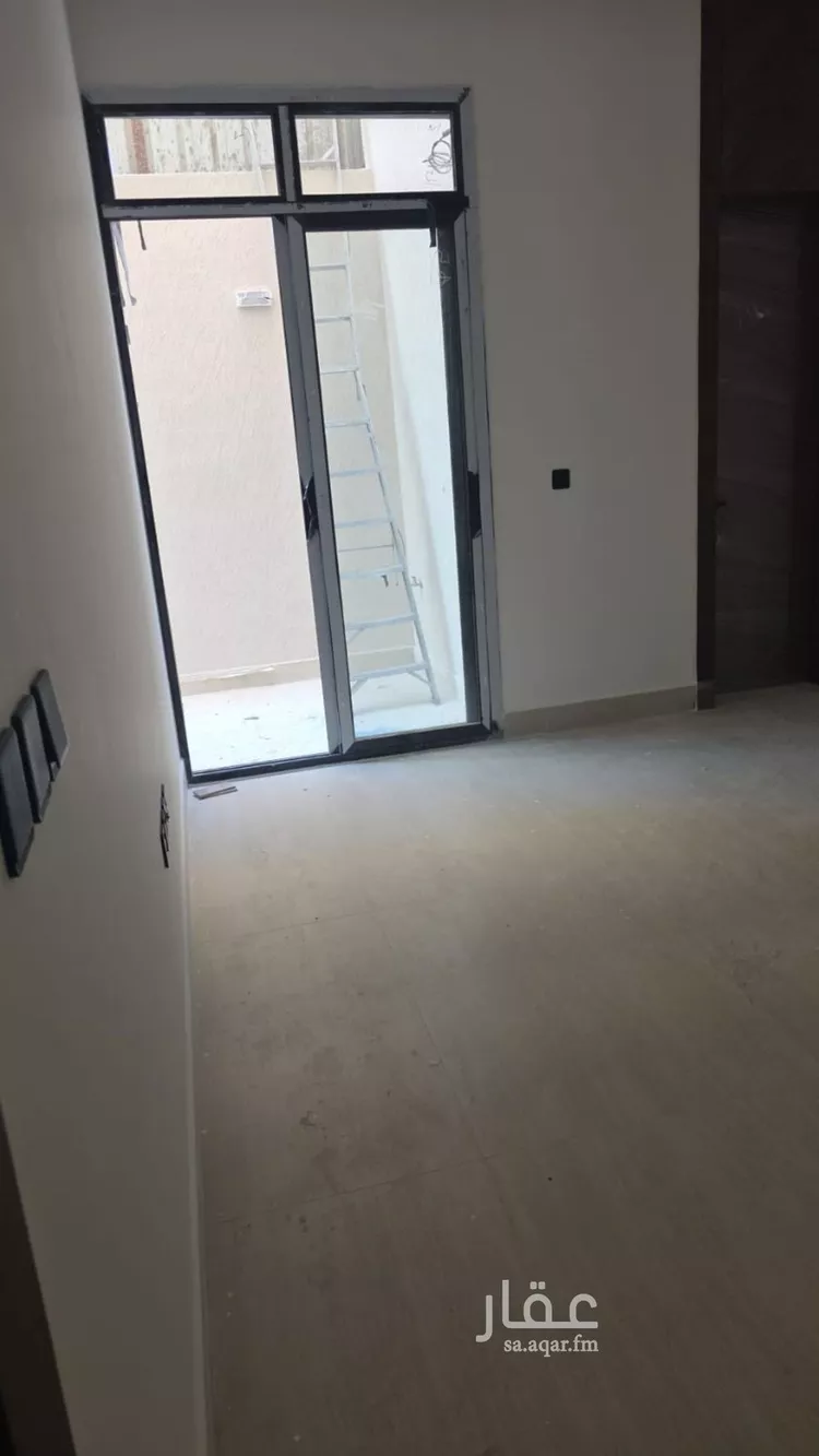 دور للبيع في شارع الصائن, حي الريان, مدينة الرياض, منطقة الرياض صورة 3