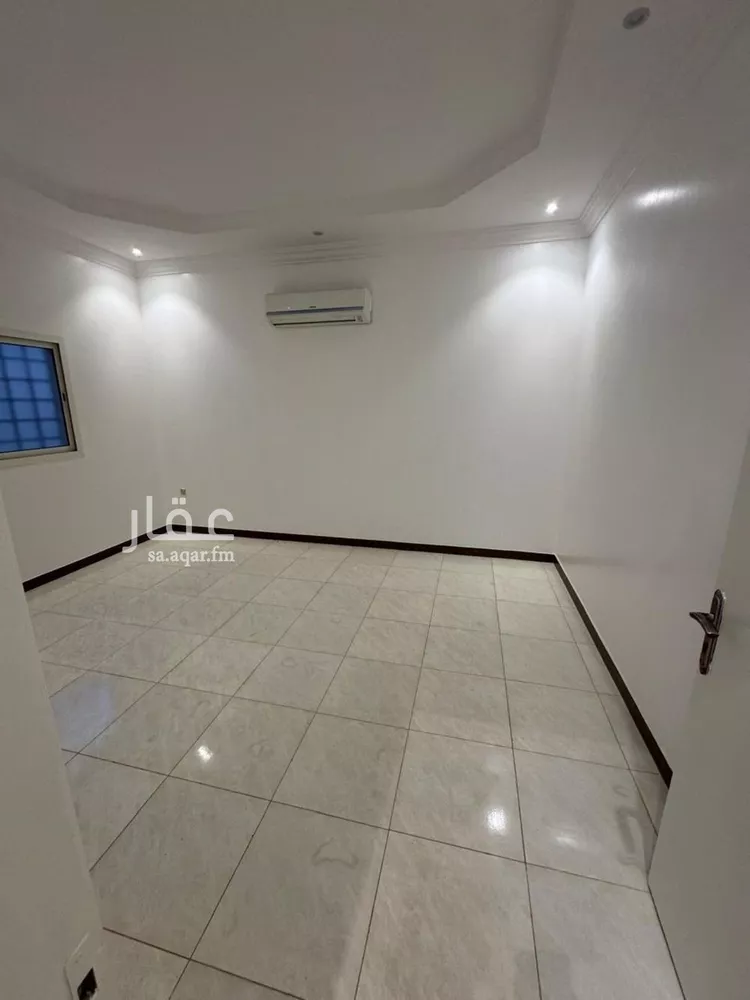 Floor for Sale in Riyadh Al Yasmin صورة 5