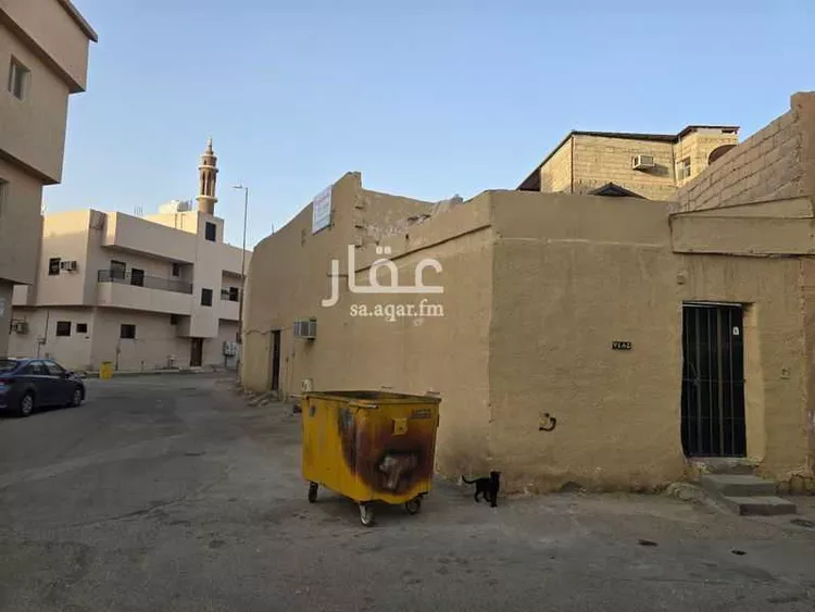 دور للبيع في شارع سعيدبنيزيد, حي السيح, مدينة الخرج, منطقة الرياض صورة 3
