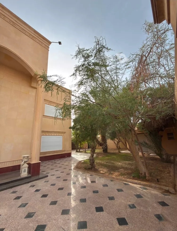 فيلا للبيع في شارع ابي المفاخر الحموي, حي الورود, مدينة الخرج, منطقة الرياض 6