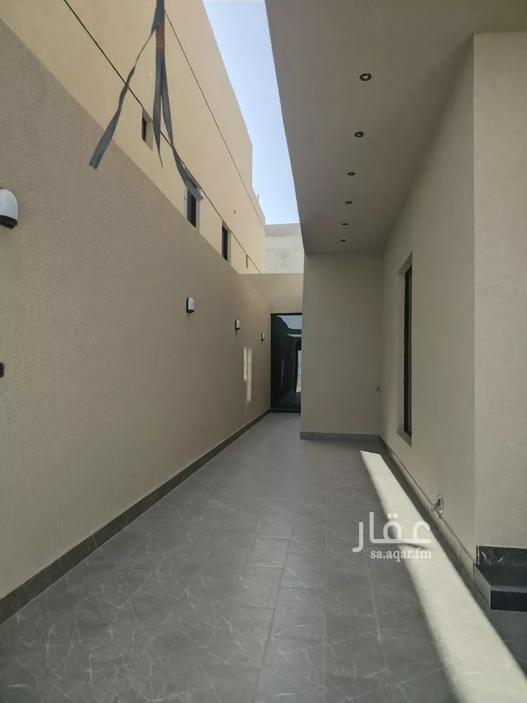 دور للبيع في شارع خولة بنت الأزور, حي الرمال, مدينة الرياض, منطقة الرياض صورة 4