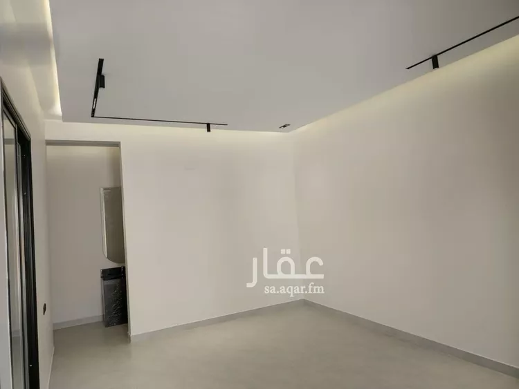 دور للبيع في شارع زياد بن أيوب, حي الرمال, مدينة الرياض, منطقة الرياض صورة 3
