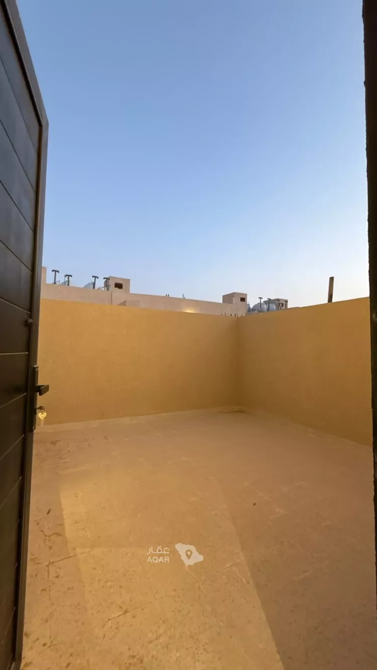 شقة للبيع في شارع عبدالله النحوي, حي الرمال, مدينة الرياض, منطقة الرياض 2