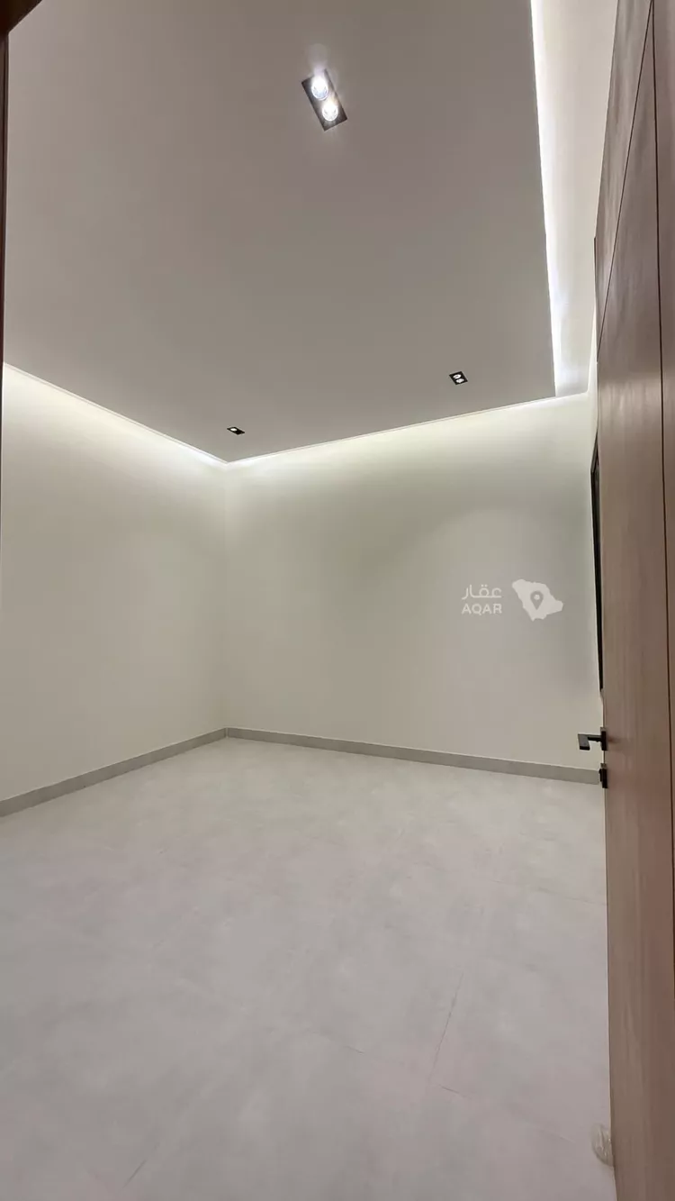 دور للبيع في شارع الطارق, حي الرمال, مدينة الرياض, منطقة الرياض صورة 3