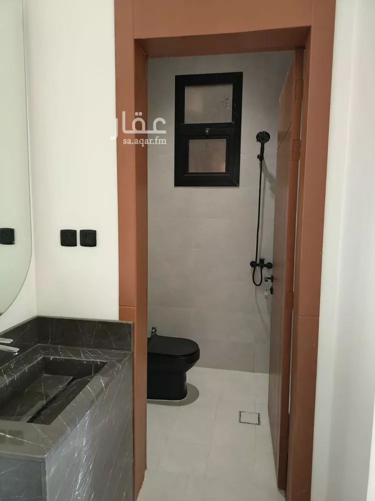 دور للبيع في شارع أبي محمد الأصبهاني, حي الرمال, مدينة الرياض, منطقة الرياض صورة 4
