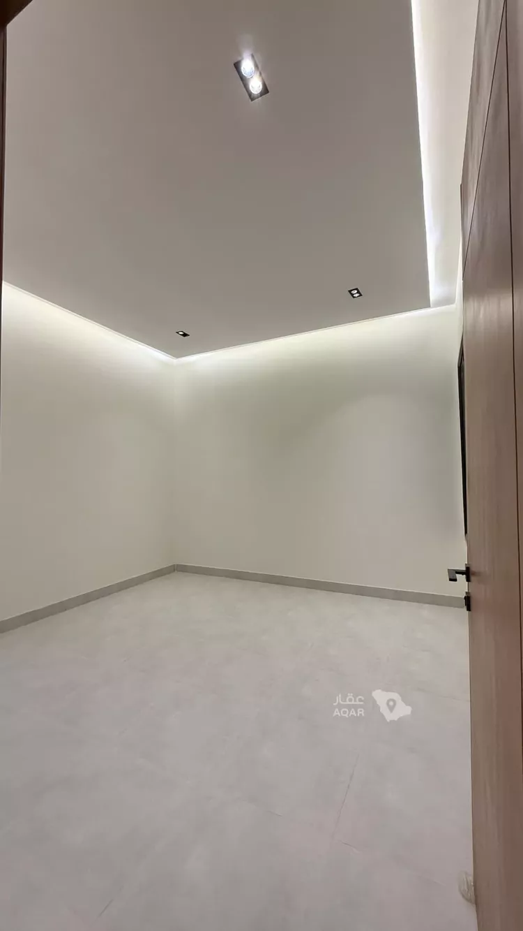 دور للبيع في شارع يحيى بن جزلة, حي الرمال, مدينة الرياض, منطقة الرياض 6