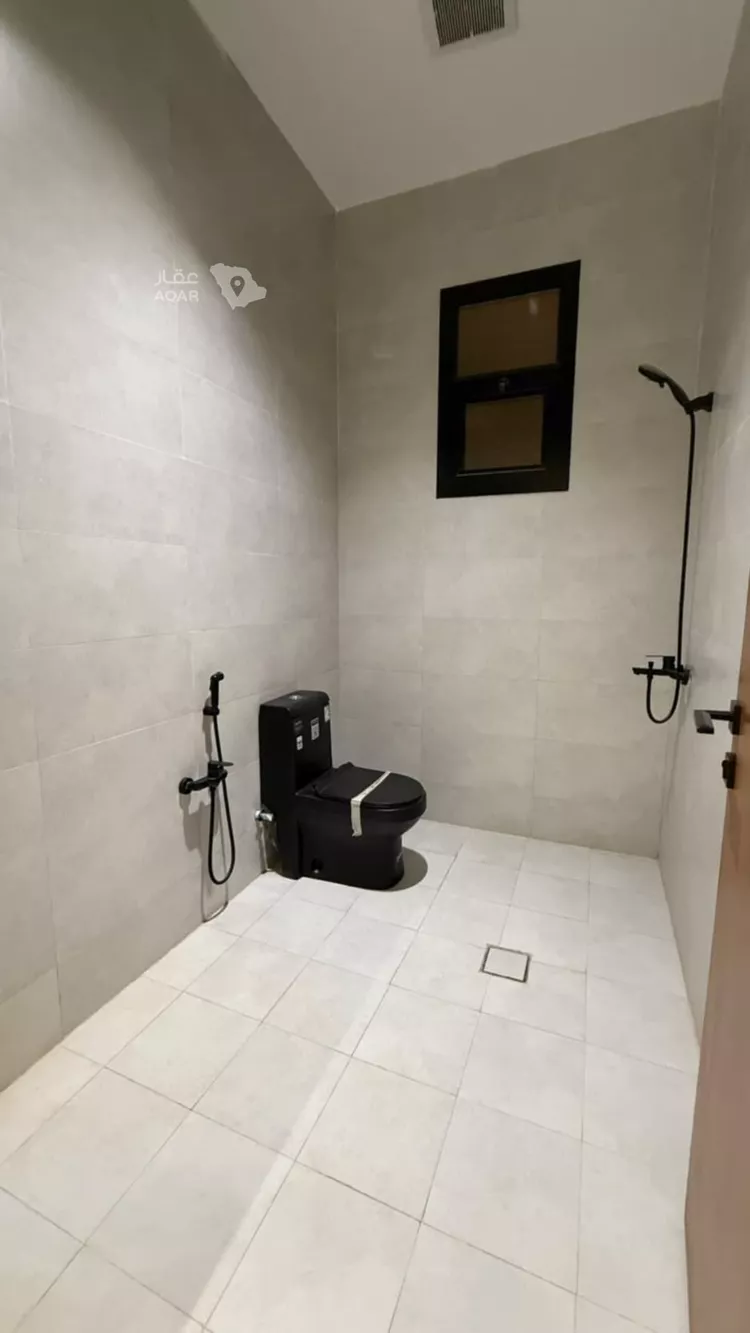 دور للبيع في شارع عمارة بن أوس بن ثعلبة الأنصاري, حي الرمال, مدينة الرياض, منطقة الرياض صورة 5