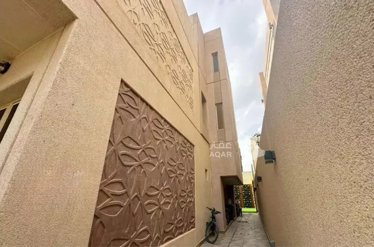 فيلا للبيع في شارع رقم 300, حي الياسمين, مدينة الرياض, منطقة الرياض صورة 3