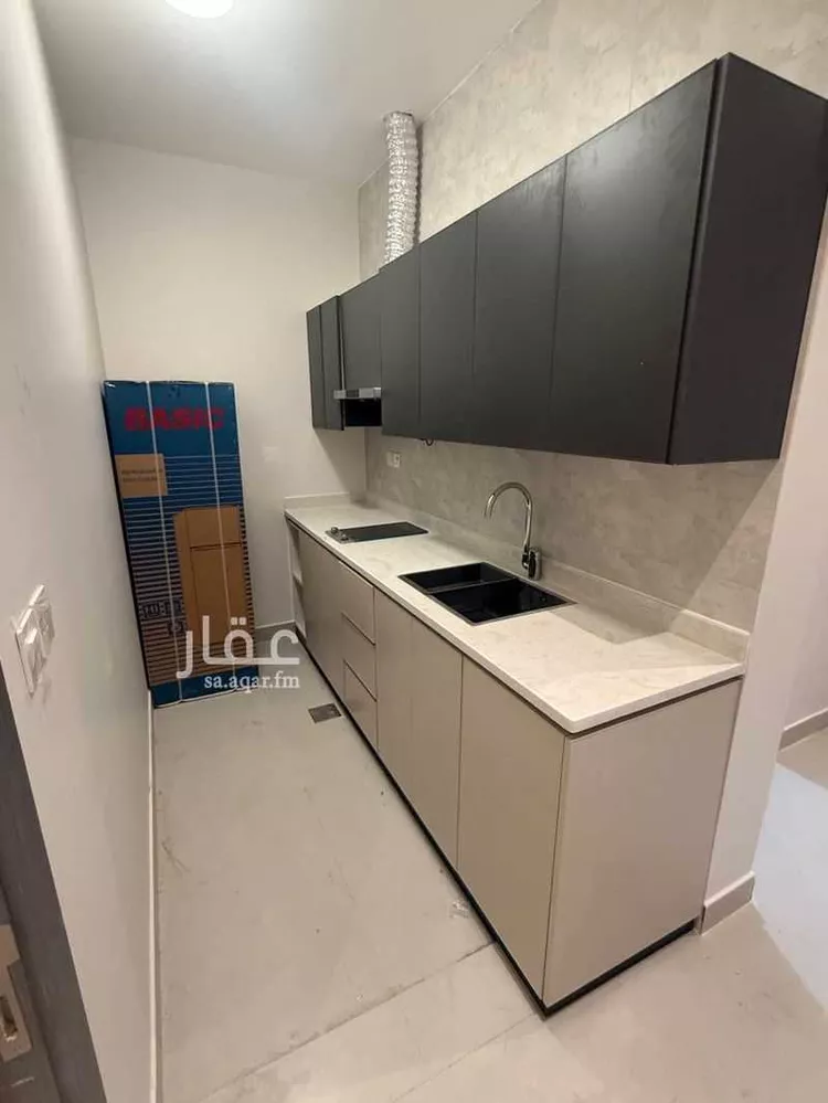 عمارة للإيجار في شارع ابن جرير الطبري, حي العزيزية, مدينة النعيرية, المنطقة الشرقية صورة 4