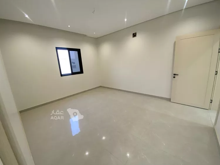 Apartment for Sale in Dammam King Fahd 7