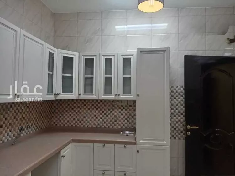 شقة للبيع في شارع شداد بن اوس, حي الربيع, مدينة خميس مشيط, منطقة عسير