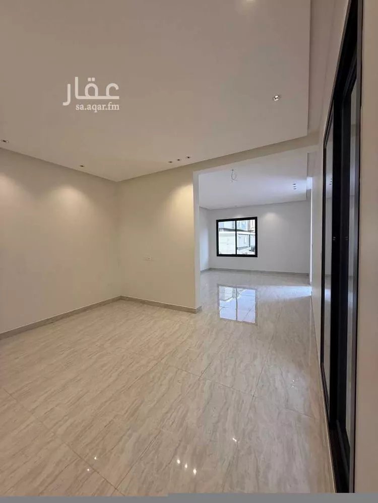 فيلا للبيع في شارع أبي الزناد, حي المهدية, مدينة الرياض, منطقة الرياض 12