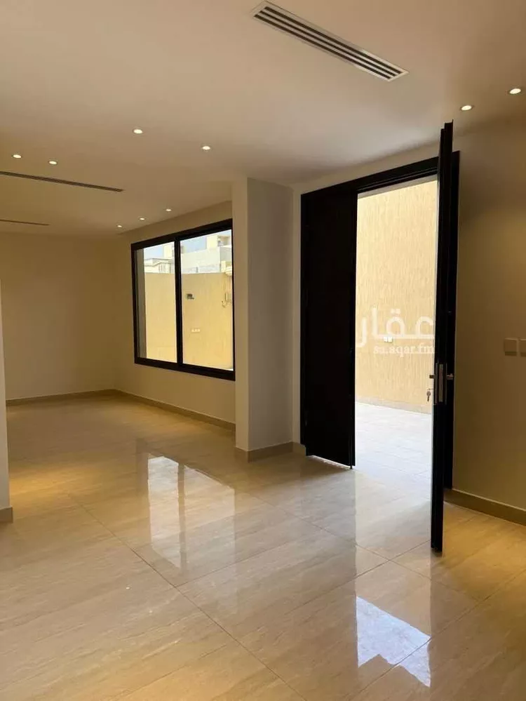 Villa for Sale in Riyadh Al Mahdiyah 13