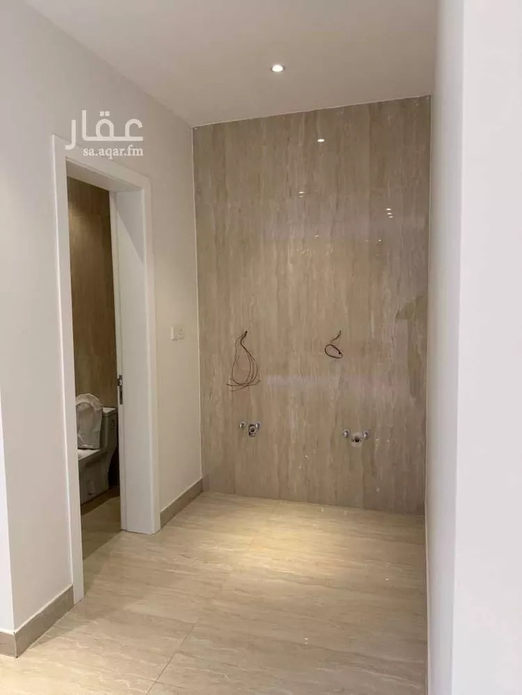 Villa for Sale in Riyadh Al Mahdiyah 12
