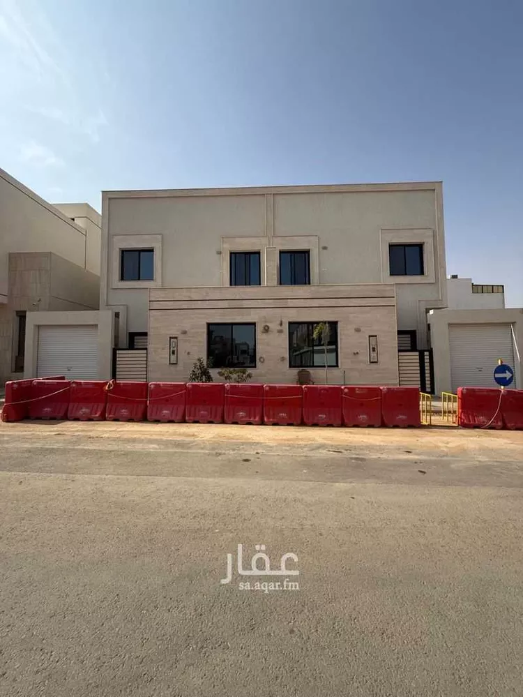 فيلا للبيع في شارع أبي الزناد, حي المهدية, مدينة الرياض, منطقة الرياض 1 صورة