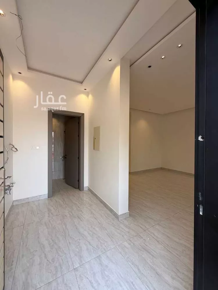 فيلا للبيع في شارع أبي الزناد, حي المهدية, مدينة الرياض, منطقة الرياض 7