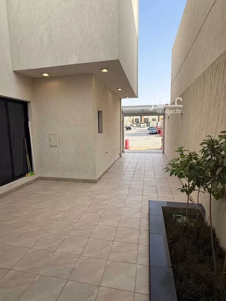 فيلا للبيع في شارع أبي الزناد, حي المهدية, مدينة الرياض, منطقة الرياض صورة 3