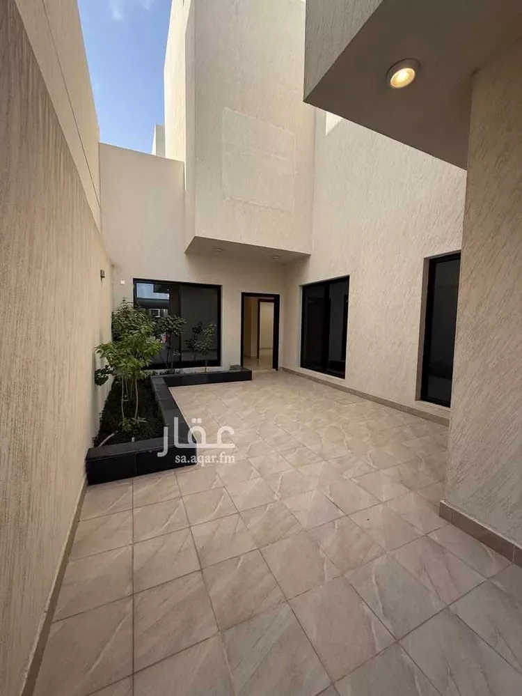 فيلا للبيع في شارع أبي الزناد, حي المهدية, مدينة الرياض, منطقة الرياض صورة 2