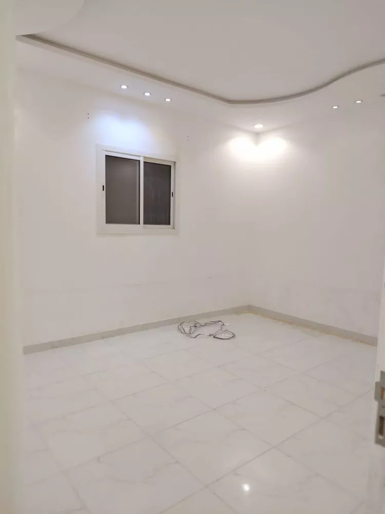 Villa for Sale in Riyadh Tuwaiq 8