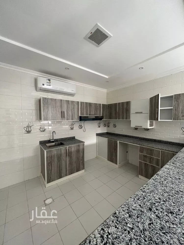 عمارة للبيع في شارع الأمير منصور بن عبدالعزيز, حي العليا, مدينة الرياض, منطقة الرياض صورة 2