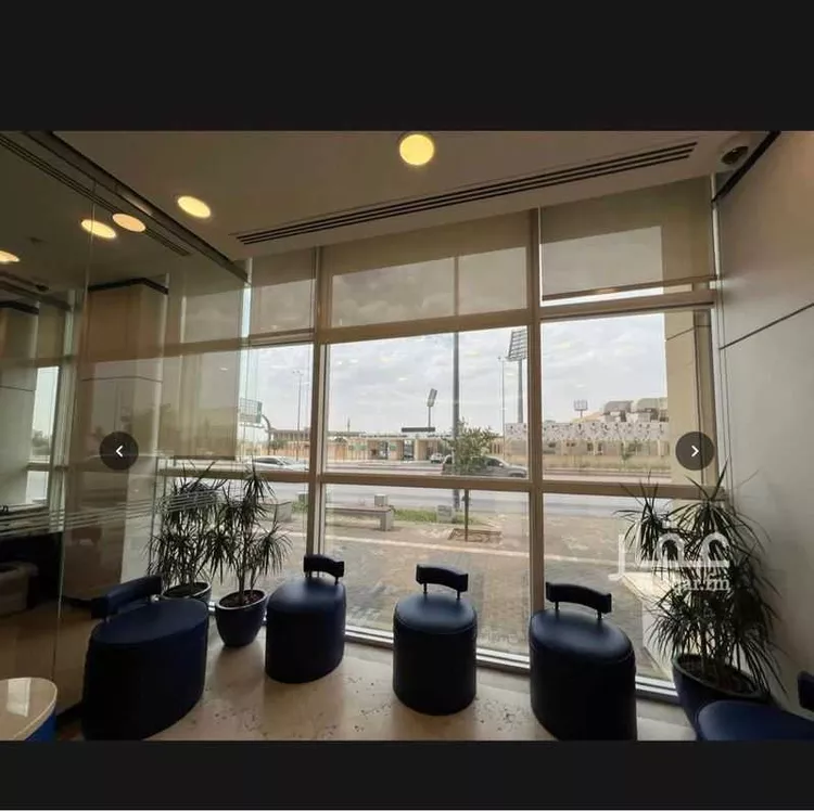 محل للإيجار في شارع أيوب بن وارث, حي الملز, مدينة الرياض, منطقة الرياض