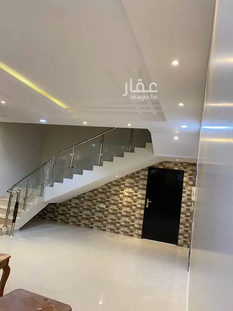 فيلا للإيجار في شارع محمد إبراهيم الختني, حي العوالي, مدينة الرياض, منطقة الرياض صورة 5