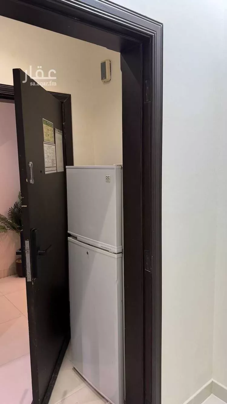 شقة للإيجار في شارع شهيد الدين ثم الوطن عبدالرحمن بن عزاز, حي الشهداء, مدينة الرياض, منطقة الرياض 9