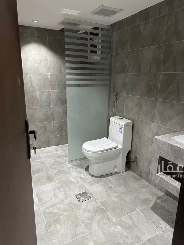 شقة للإيجار في شارع شهيد الدين ثم الوطن عبدالرحمن بن عزاز, حي الشهداء, مدينة الرياض, منطقة الرياض 10