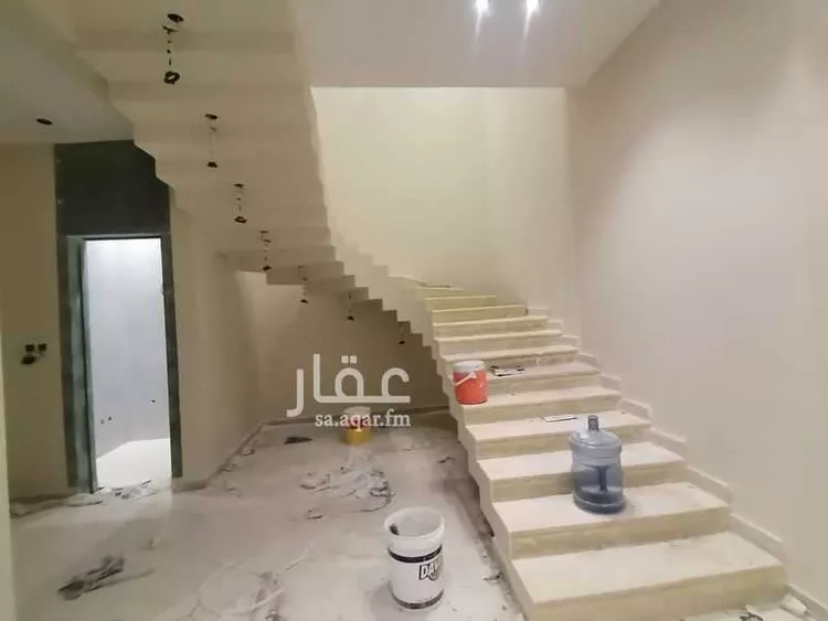 دور للبيع في شارع رشيد الليلا, حي عكاظ, مدينة الرياض, منطقة الرياض صورة 5