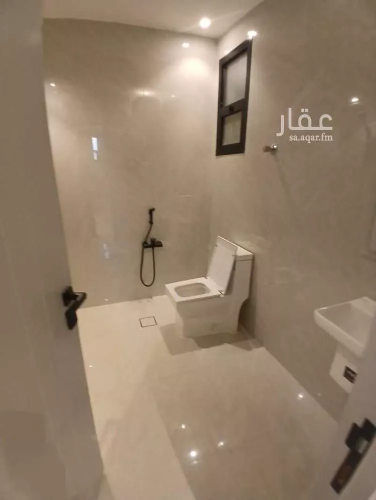 شقة للبيع في شارع أراك, حي الحزم, مدينة الرياض, منطقة الرياض صورة 3