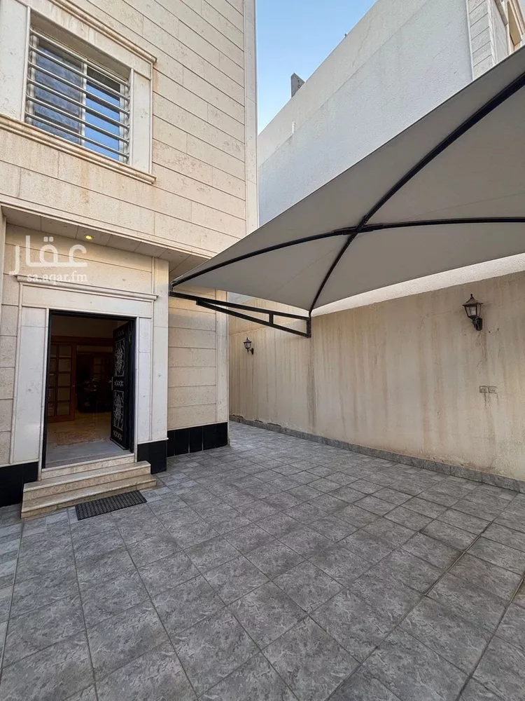فيلا للبيع في شارع رقم 235, حي الملقا, مدينة الرياض, منطقة الرياض صورة 2
